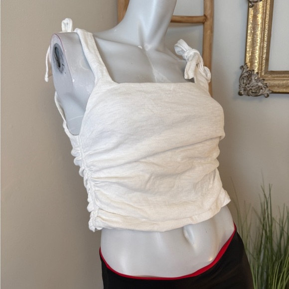 Free People Women's White Sleeveless Boulevard Tank Top Sz S - Picture 2 of 7